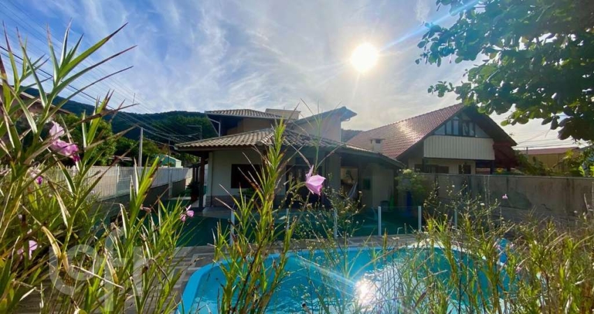 Casa em condomínio fechado com 4 quartos à venda na Rua Hermes Guedes da Fonseca, 854, Armação do Pântano do Sul, Florianópolis