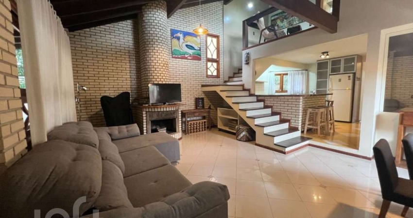 Casa à venda em Campeche Leste com 225 m², 5 quart