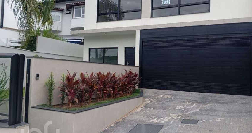 Casa à venda em João Paulo com 214 m², 3 quartos,