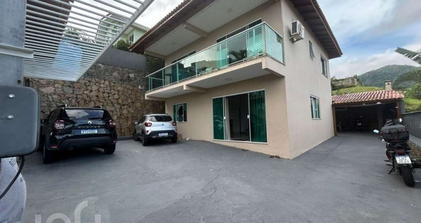 Casa à venda em Saco Grande com 160 m², 5 quartos,