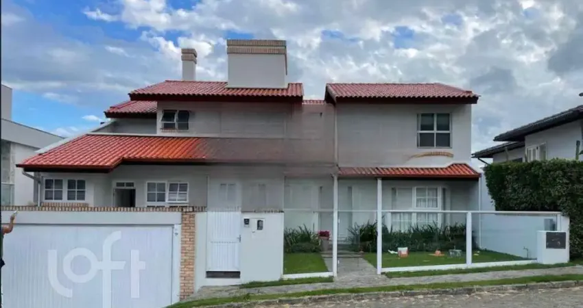 Casa com 3 quartos à venda na Rua Doutor Celso Nicodemus Lopes, 145, João Paulo, Florianópolis