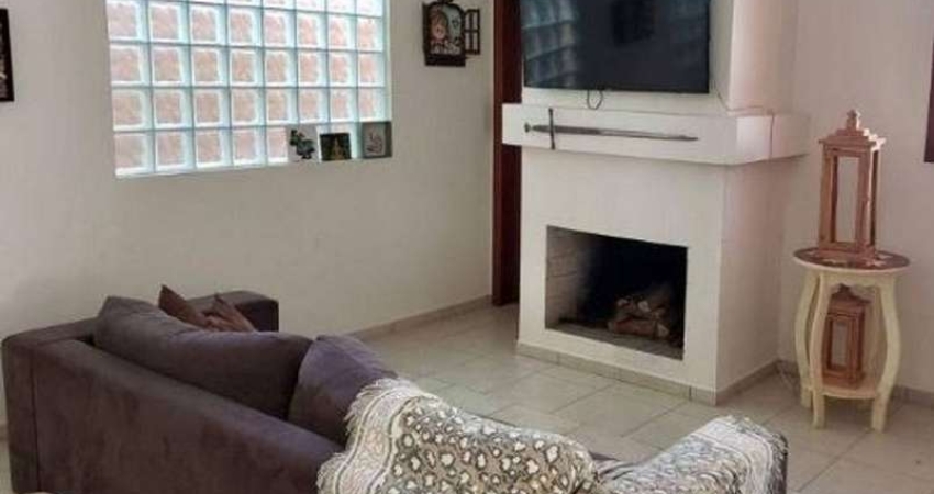 Casa à venda em Córrego Grande com 194 m², 3 quart
