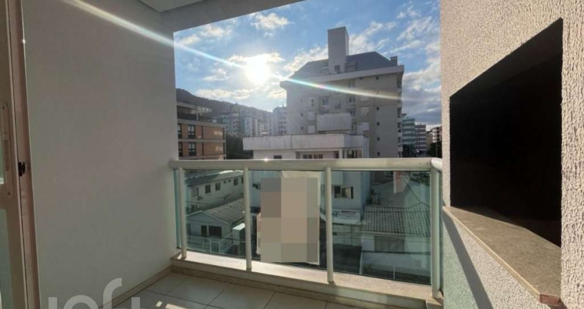Apartamento à venda em Trindade com 65 m², 2 quart