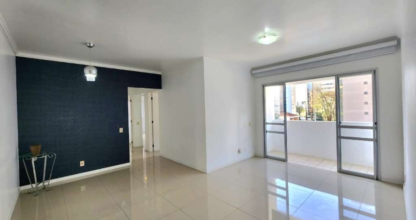 Apartamento de 3 dormitórios à venda no Centro