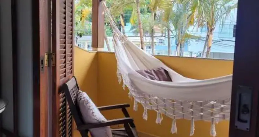 Casa de 3 dormitórios à venda em Canasvieiras