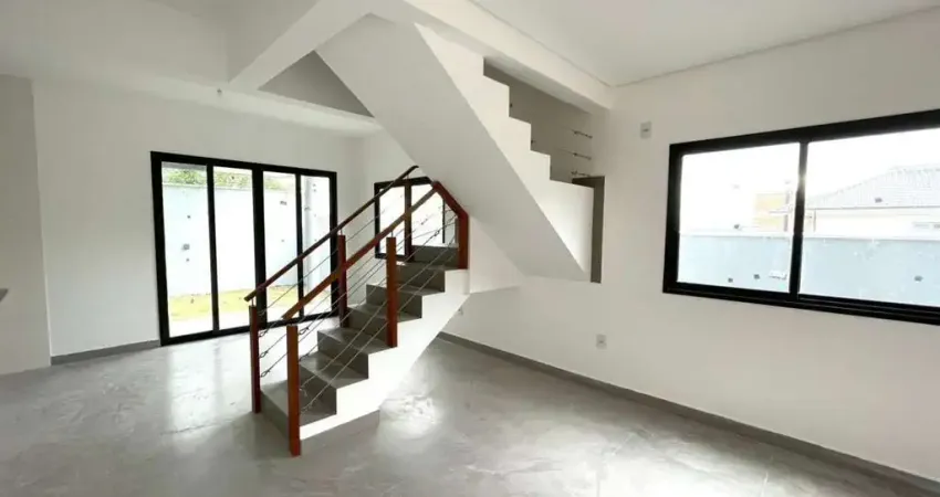 Casa de 3 dormitórios para locação no Campeche