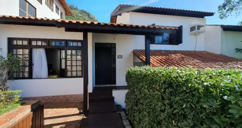 Casa com 4 quartos à venda na Rua José Francisco Dias Areias, 734, Trindade, Florianópolis