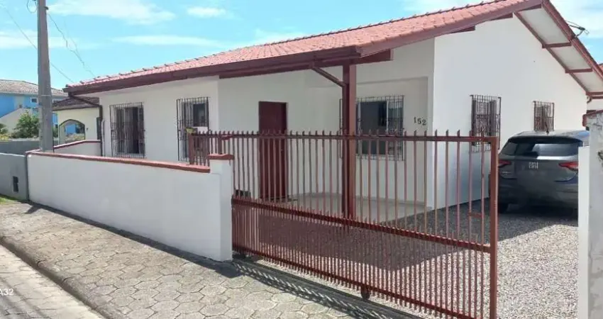 Casa com 3 quartos à venda na Lupércio Domingos Espíndola, 152, Barra do Aririú, Palhoça