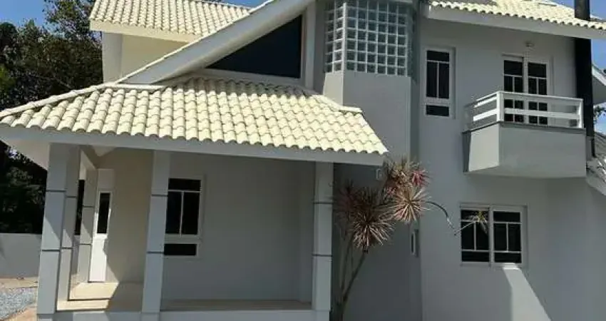 Casa em condomínio à venda na Palhoça