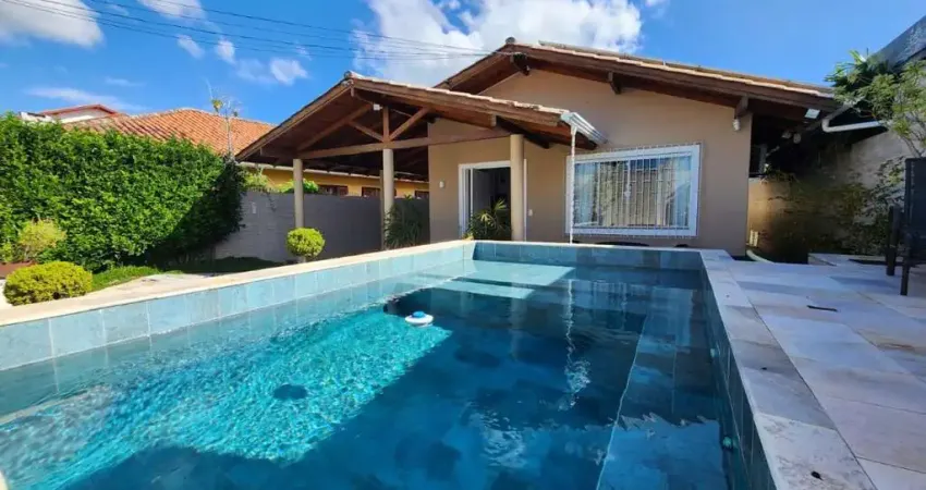 Casa com 3 quartos à venda na Rua Acadêmico Reinaldo Consoni, 679, Córrego Grande, Florianópolis