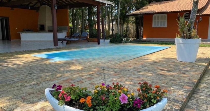 Casa à venda em Vargem de fora com 300 m², 4 quart
