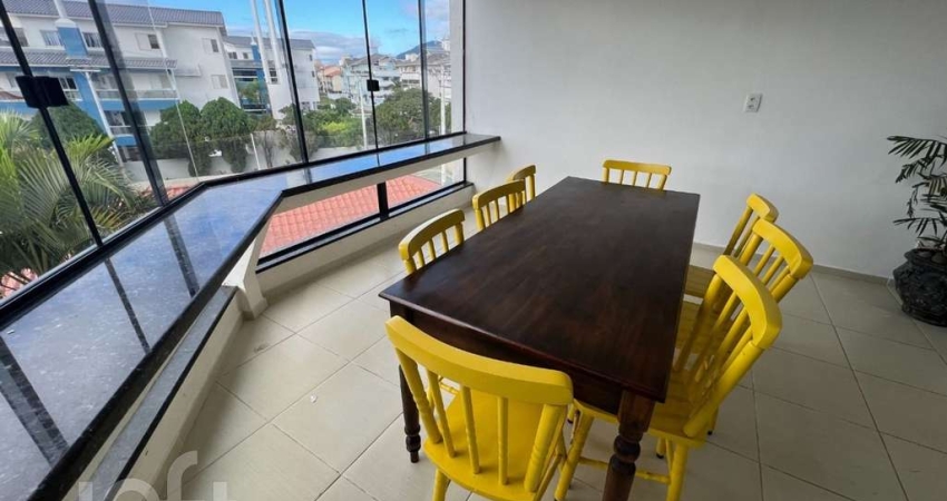 Apartamento à venda em Ingleses com 108 m², 3 quar