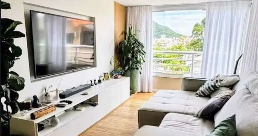 Apartamento à venda em Ingleses com 137 m², 2 quar