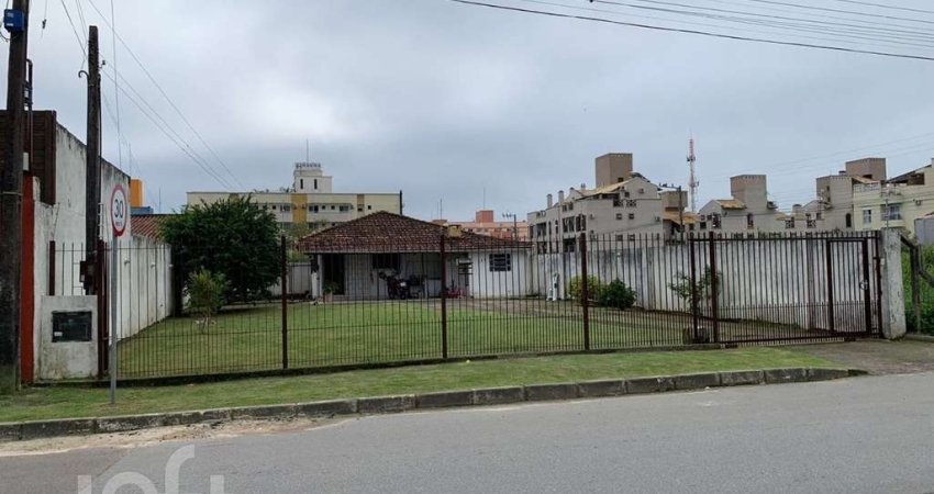 Casa com 2 quartos à venda na Desembargador Maurílio Coimbra, 135, Canasvieiras, Florianópolis