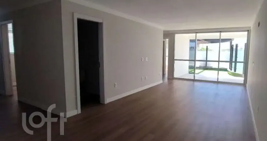 Apartamento à venda em Ingleses com 74 m², 2 quart