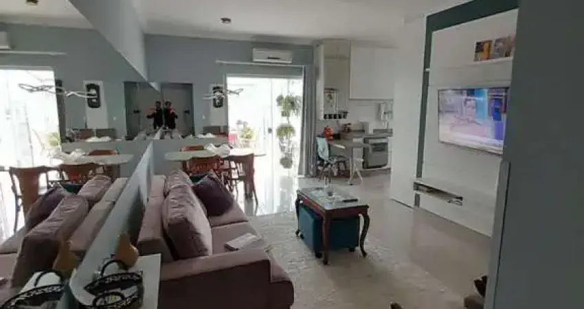 Apartamento à venda em Ingleses com 134 m², 3 quar