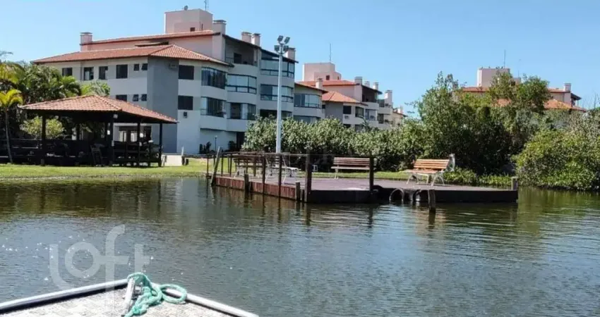 Apartamento à venda em Ponta das Canas com 83 m²,