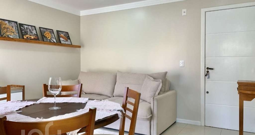 Apartamento à venda em Jurere Leste com 61 m², 2 q
