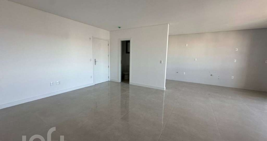 Apartamento à venda em Kobrasol com 90 m², 3 quart