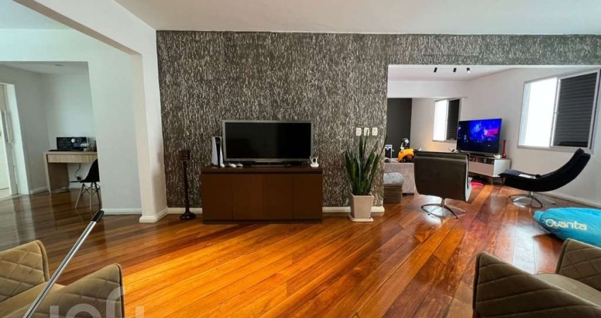 Apartamento à venda em Agronômica com 260 m², 4 qu