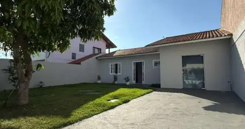 Casa com 3 quartos à venda na Rua Ipê Rosa, 529, Carianos, Florianópolis