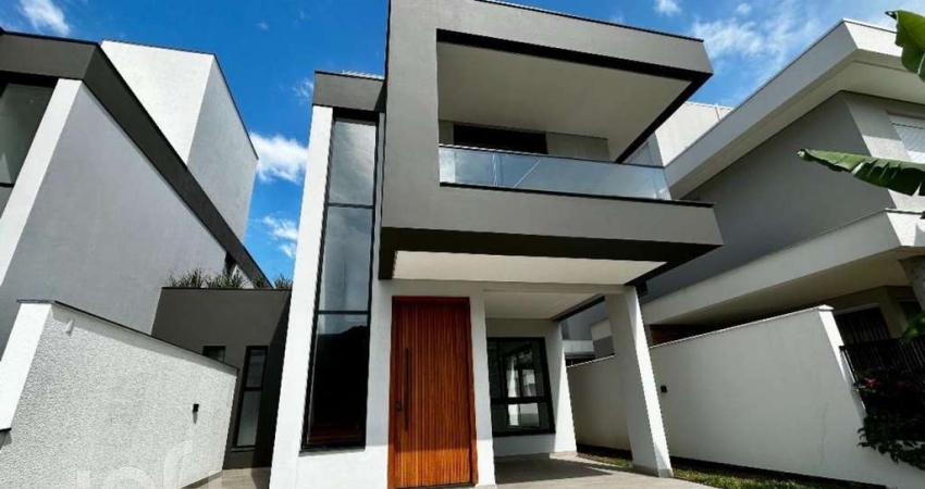 Casa com 3 quartos à venda na Rodovia Doutor Antônio Luiz Moura Gonzaga, 315, Rio Tavares, Florianópolis
