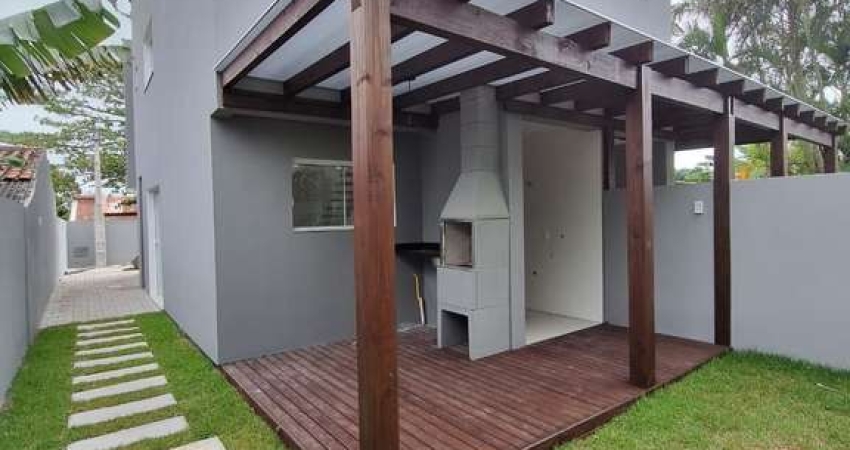 Casa com 3 quartos para alugar na Rua Olavo Juvenal Ramos, 300, Campeche, Florianópolis