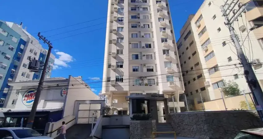 Apartamento com 4 quartos para alugar na Rua Duarte Schutel, 152, Centro, Florianópolis