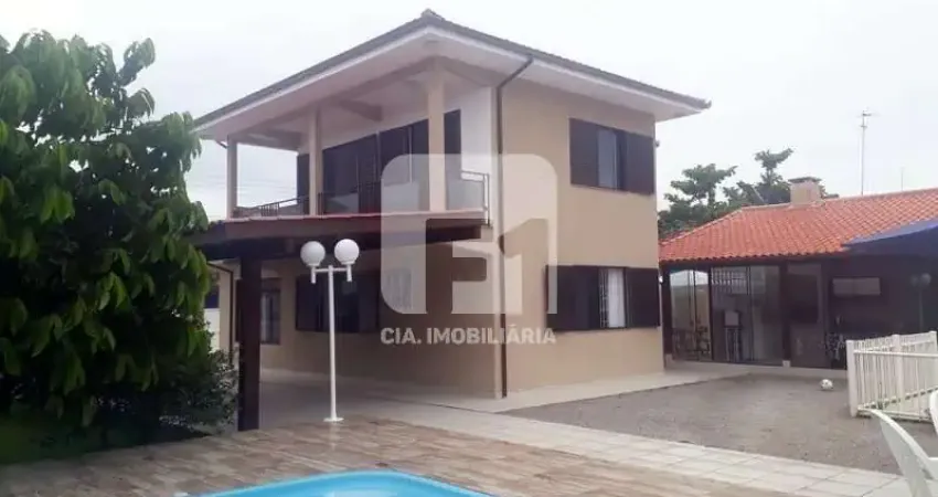 Casa com 4 quartos para alugar na Rua Olavo Juvenal Ramos, 851, Campeche, Florianópolis