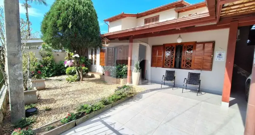 Casa com 5 quartos à venda na Rua Acadêmico Reinaldo Consoni, 666, Córrego Grande, Florianópolis