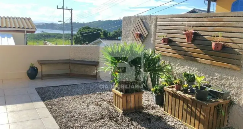 Casa com 3 quartos à venda na Servidão Catarina Albina Gouvêa, 160, Saco dos Limões, Florianópolis