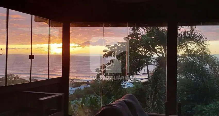 Casa com 3 quartos à venda na Rodovia Francisco Thomaz dos Santos, 5260, Armação do Pântano do Sul, Florianópolis