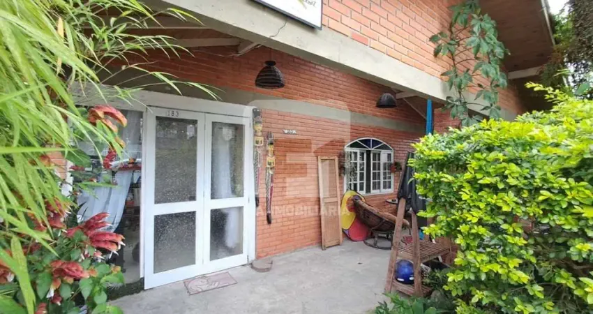 Casa com 6 quartos à venda na Servidão Quadros, 183, Rio Tavares, Florianópolis