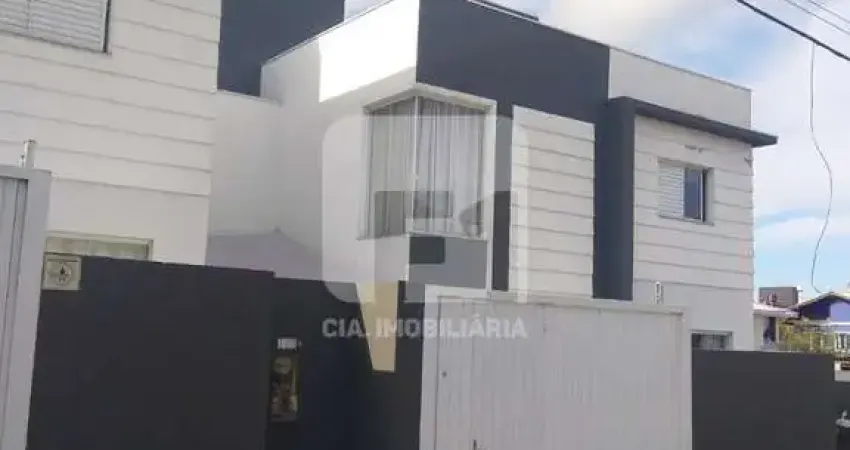 Casa com 2 quartos à venda na Servidão do Boso, 135, Rio Tavares, Florianópolis