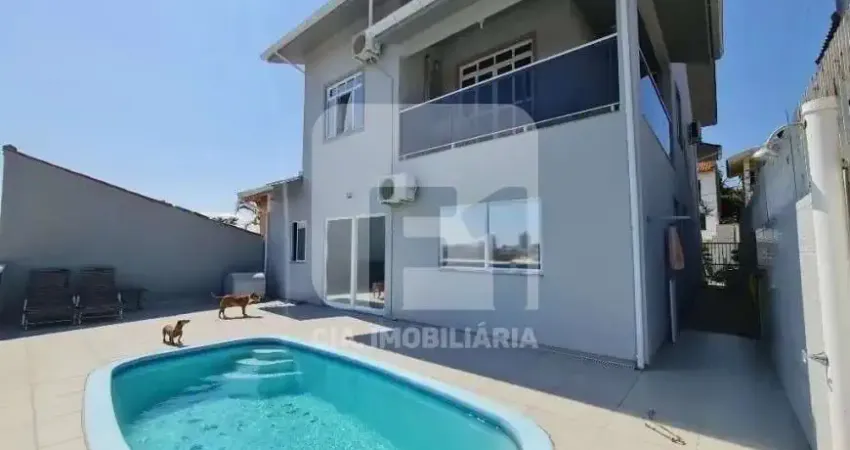 Casa com 3 quartos à venda na Rua Professora Cremilde de Oliveira, 210, Jardim Atlântico, Florianópolis