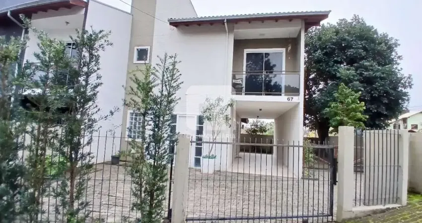 Casa com 3 quartos para alugar na Servidão Seove, 67, Campeche, Florianópolis