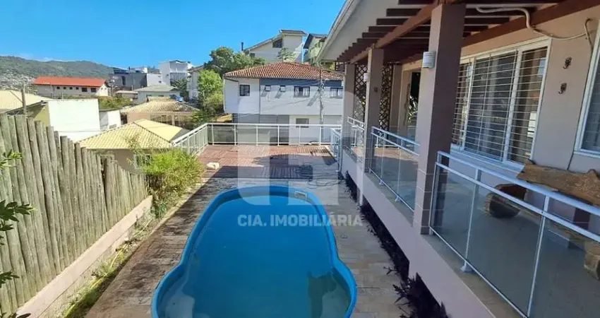 Casa com 3 quartos à venda na Servidão Laurita Apolinário, 62, Saco dos Limões, Florianópolis