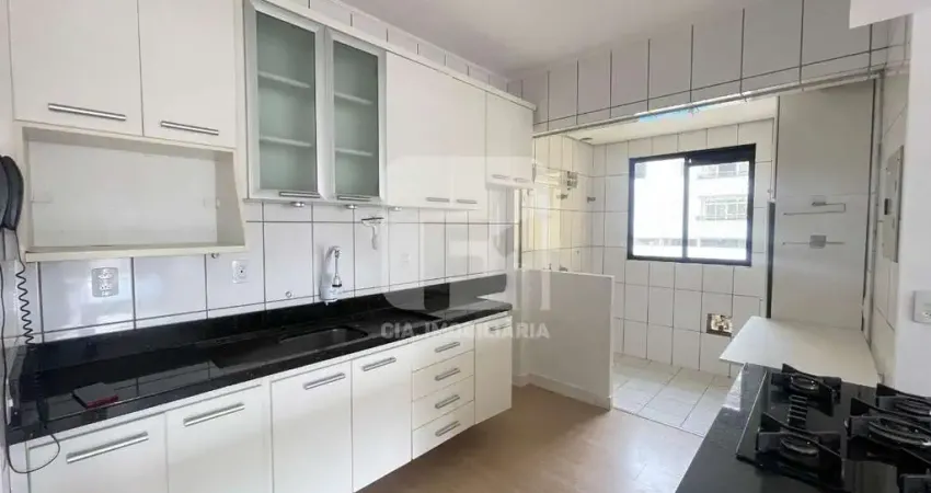 Apartamento com 3 quartos para alugar na Rua Felipe Neves, 281, Canto, Florianópolis