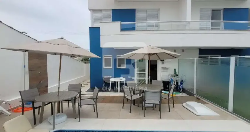 Casa com 3 quartos à venda na Avenida Jacarandá, 675, Daniela, Florianópolis