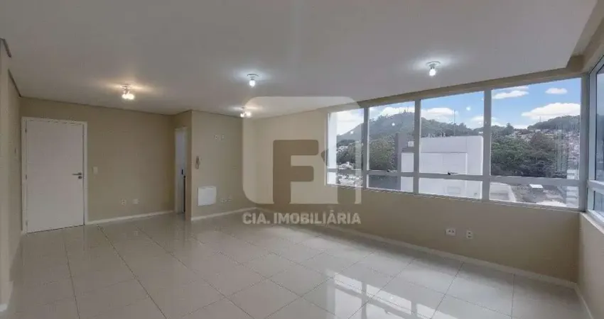 Sala comercial para alugar na Rua Idalina Pereira dos Santos, 67, Agronômica, Florianópolis
