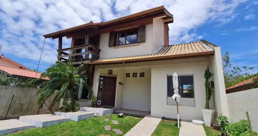 Casa em condomínio fechado com 5 quartos à venda na Rua Afonso Fortkamp, 85, Armação do Pântano do Sul, Florianópolis