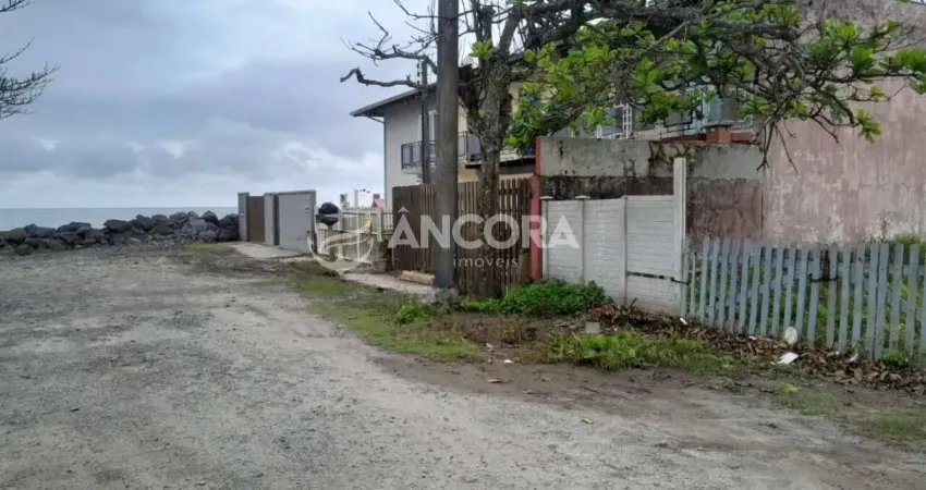 Terreno à venda a apenas 39 metros do mar no balneário itapoá, com 360,00 m²