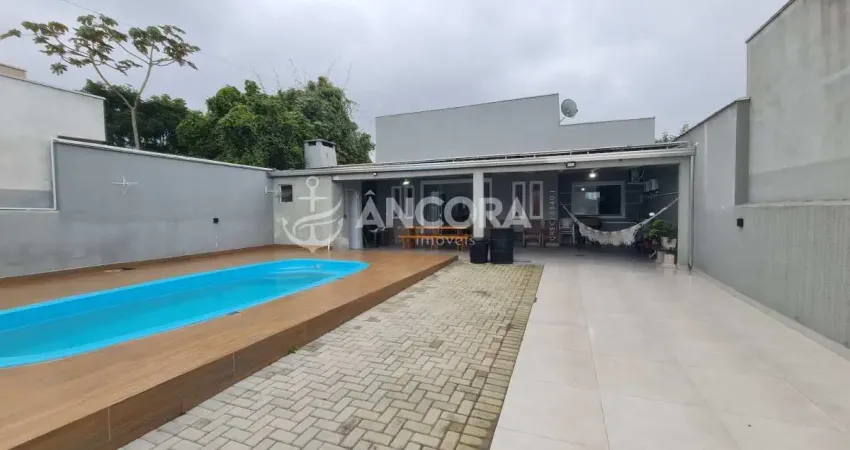 Casa com 3 quartos à venda em São João, Itapoá 