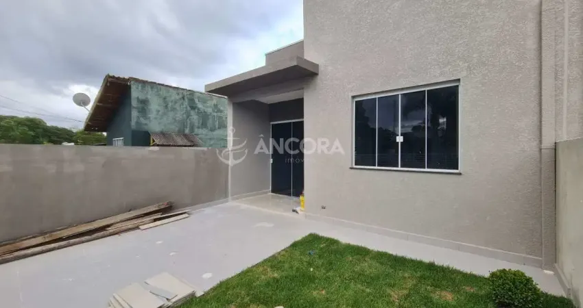 Casa nova com 02 quartos, sendo 01 suíte a apenas 600 metros do mar, próximo ao farol de itapoá, região onde esta passando o alargamento da orla