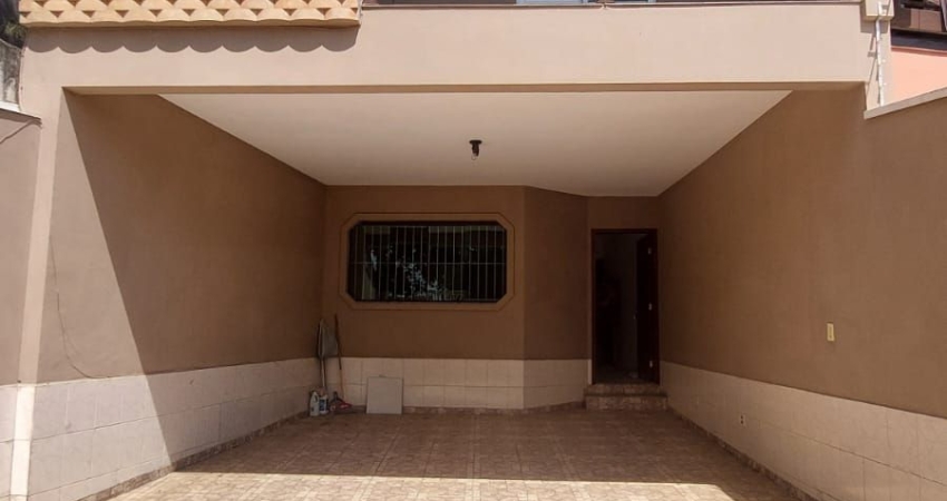 Casa com 3 quartos à venda na Rua Caraguataí, 207, Vila Pinheirinho, Santo André