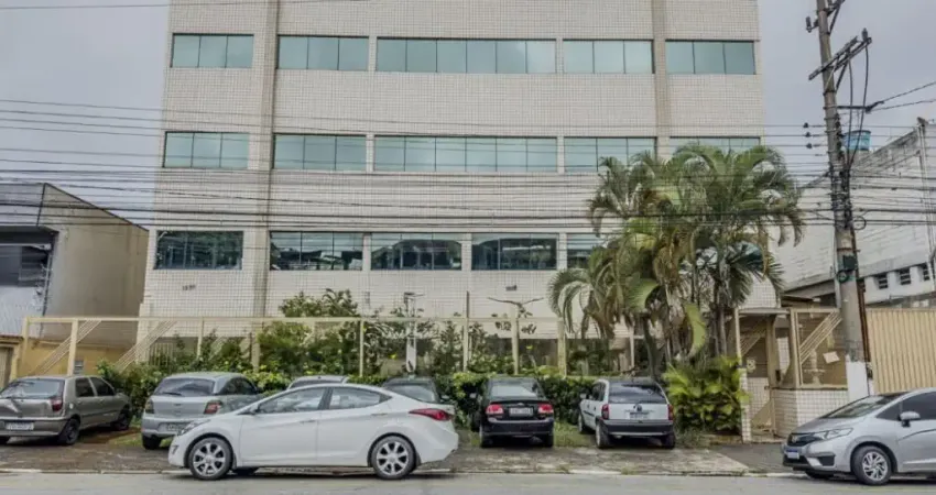Diadema/SP  Galpão Industrial & Comercial VAGO 2.940 m² construídos