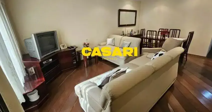 Casa com 3 quartos à venda na Rua Clélia, 407, Vila Pires, Santo André