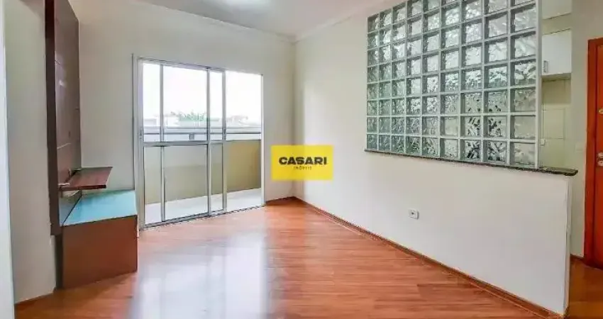 Apartamento à Venda - Centro de São Bernardo do Campo com 2 Dormitórios, Sacada e Vaga