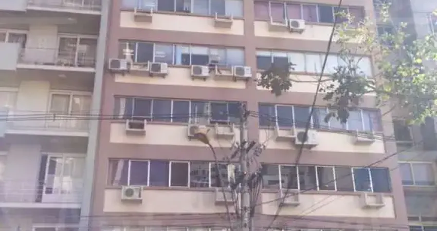 Sala comercial com 10 salas à venda na Rua Dr. Montaury, 1471, Centro, Caxias do Sul