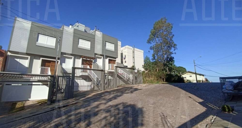 Casa com 3 quartos à venda na Emma Vodona Palhoça, 132, Colina Sorriso, Caxias do Sul